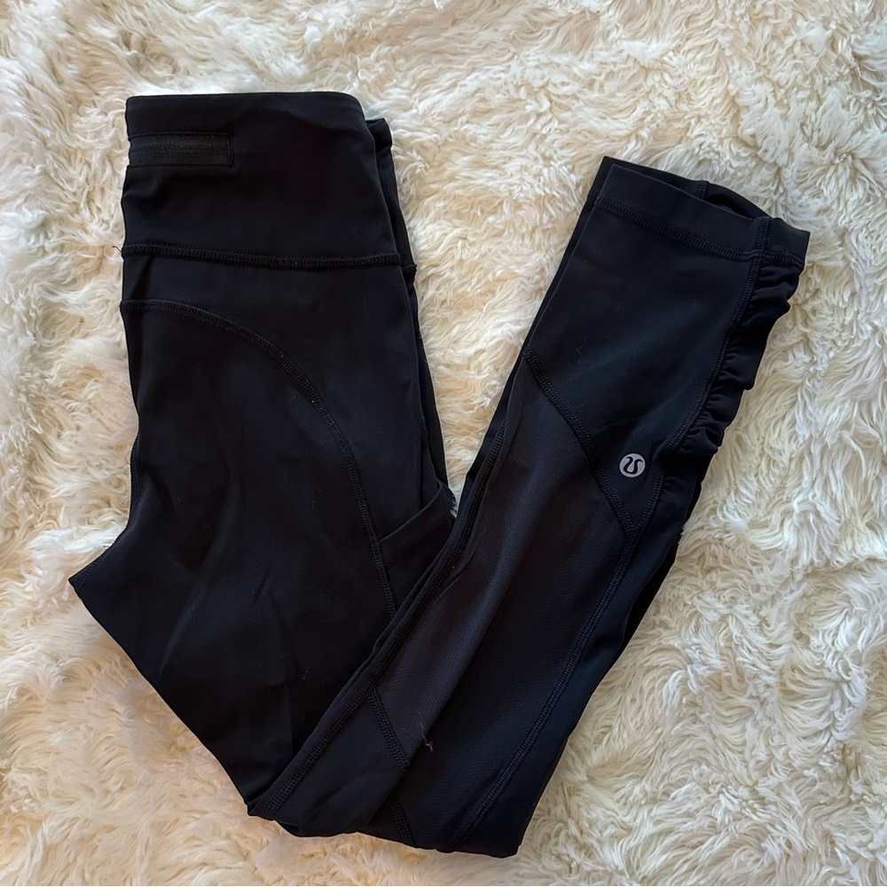 Lululemon Ruched Crop Leggings 🖤